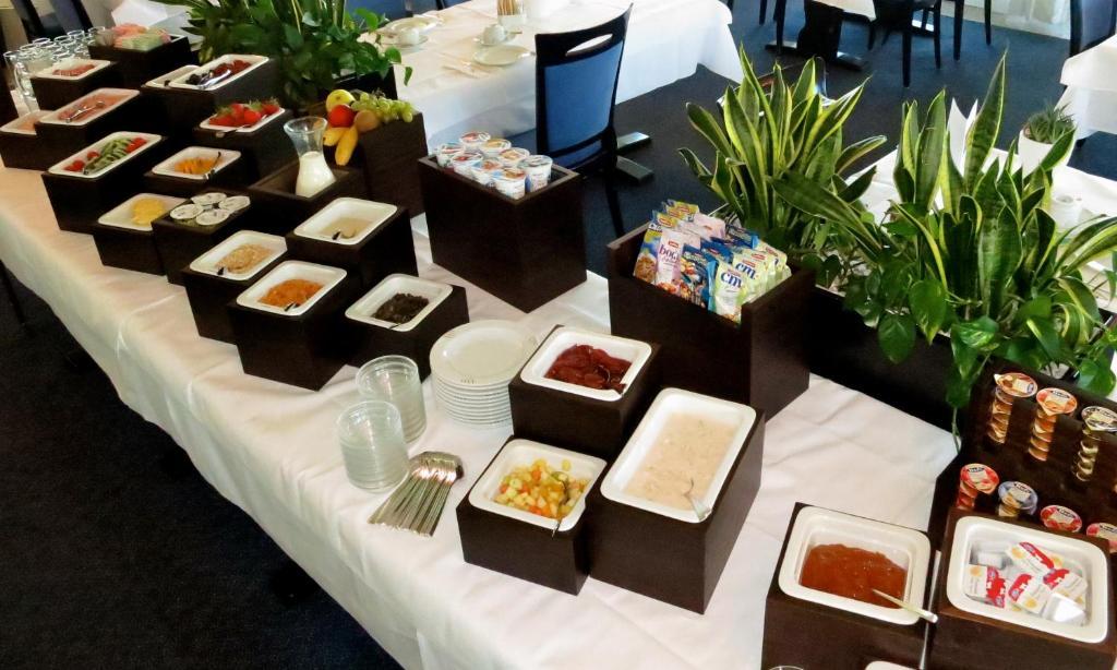 Hotel Restaurant Vogelsang Eich Bagian luar foto
